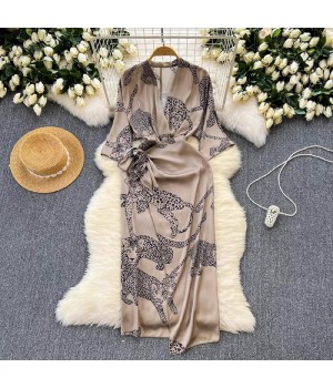 LY7811 New 2024 Summer Fashion V Neck Print Short Sleeve Satin Dress Women's Dresses Clothing Wholesale 5